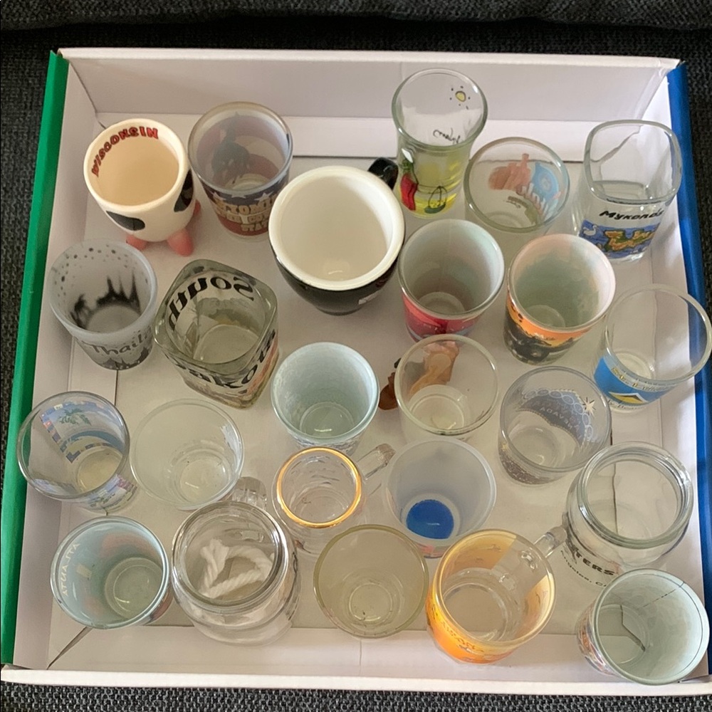 (24) SHOT GLASSES